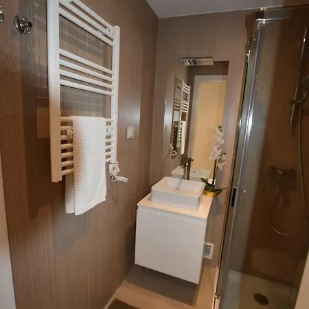 Benfica T2 Lux Garden Com Piscina, Apartamento